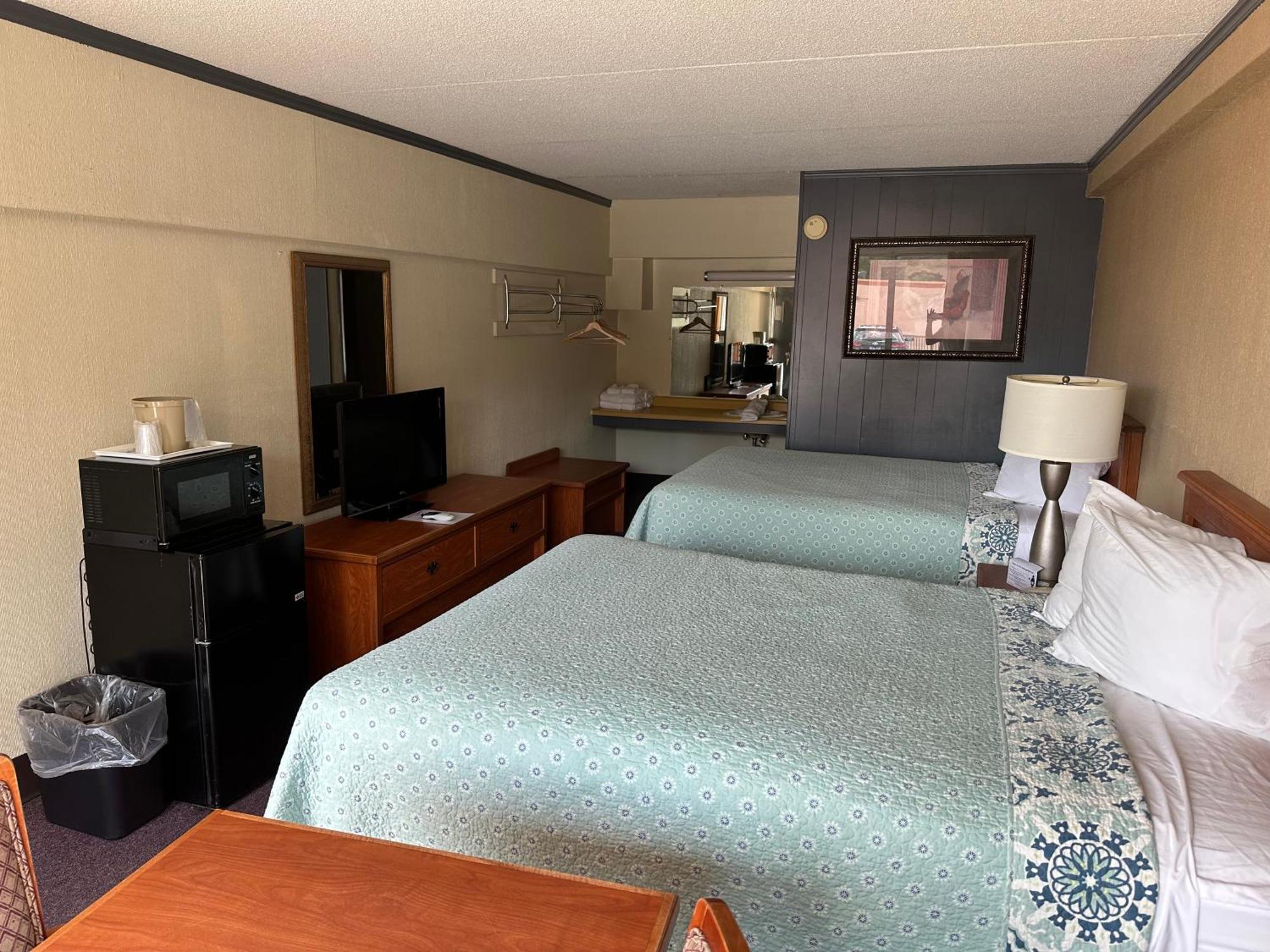 Daniel Boone Motor Inn Pikeville Eksteriør billede