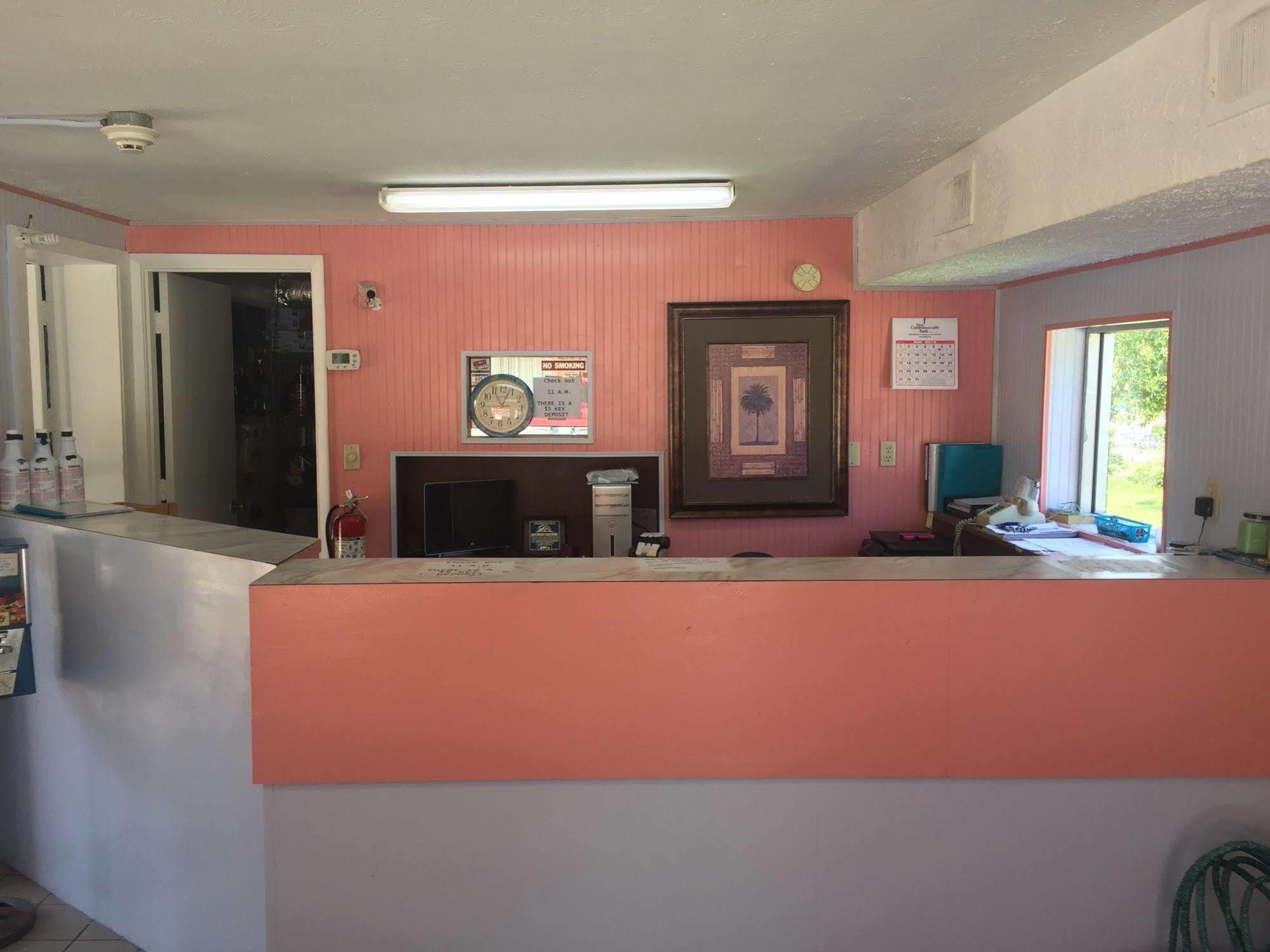 Daniel Boone Motor Inn Pikeville Eksteriør billede
